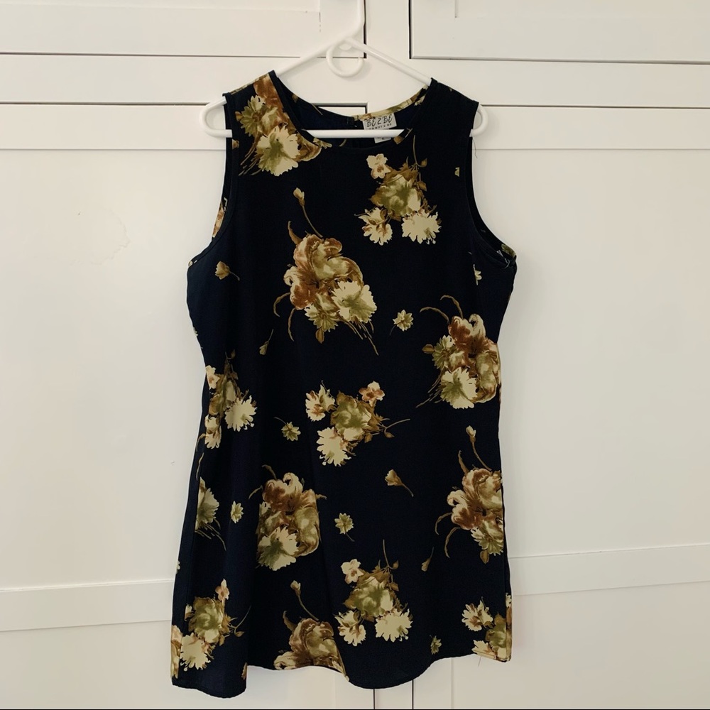 Be 2 Be Or Not 2 Be Navy Blue Floral Dress Size XL